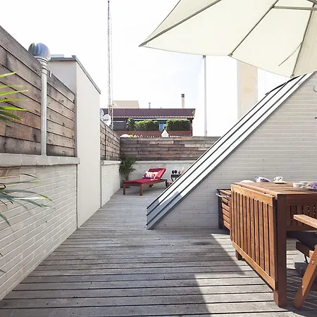 My Space Pool With Terrace Apartment Barcelona