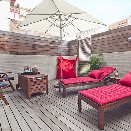 My Space Pool With Terrace Apartment