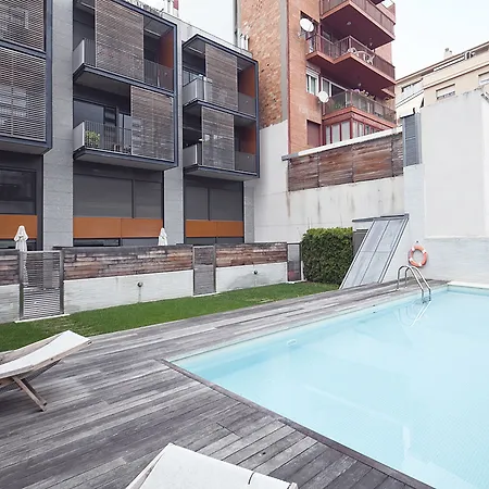 My Space Pool With Terrace Апартаменты